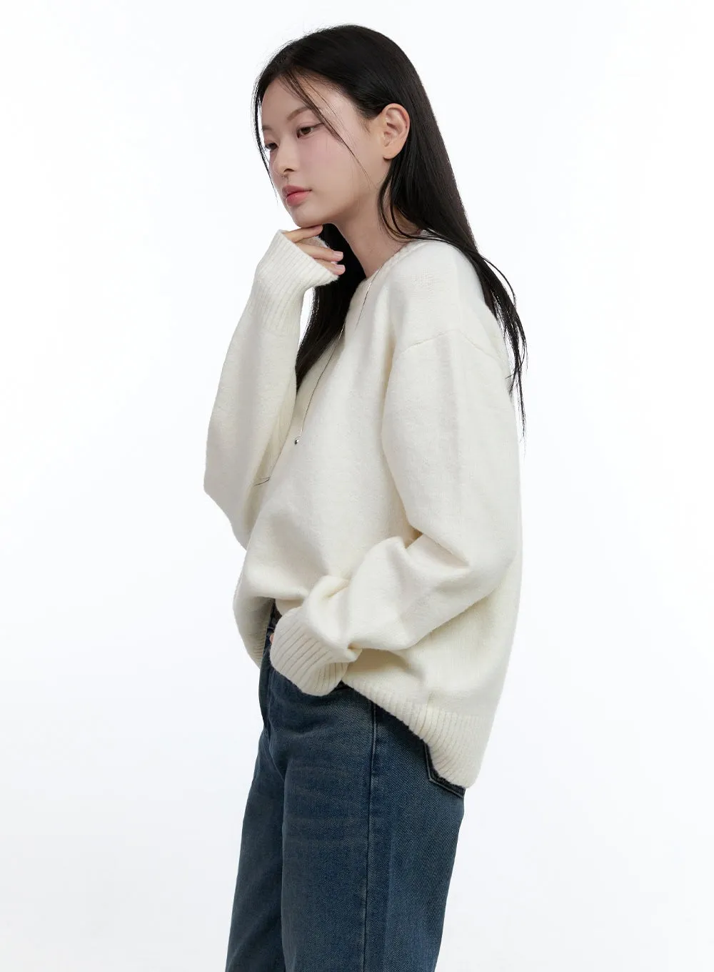 Comfy Wool Round-Neck Pullover OO429