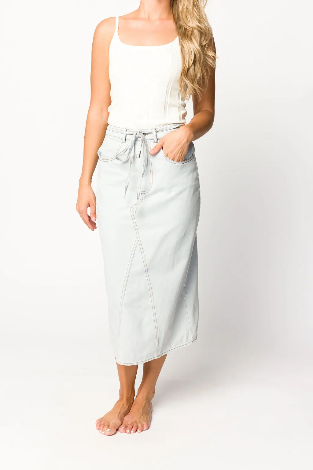Ellie Light Washed Denim Midi Skirt in Light Denim