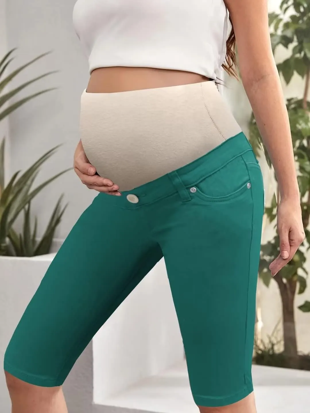 Hybrid & Company Women's Maternity Denim Shorts Over The Belly Comfy Skinny Bermuda Jeans