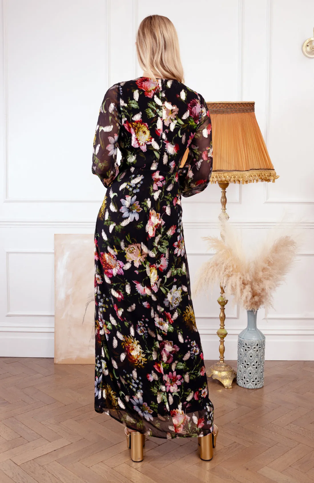 The Dara Maxi Dress (Black)